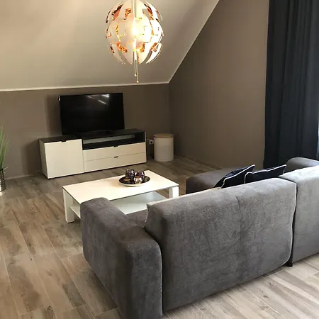 Bahnhofstrasse 25 كلوبنبورغ